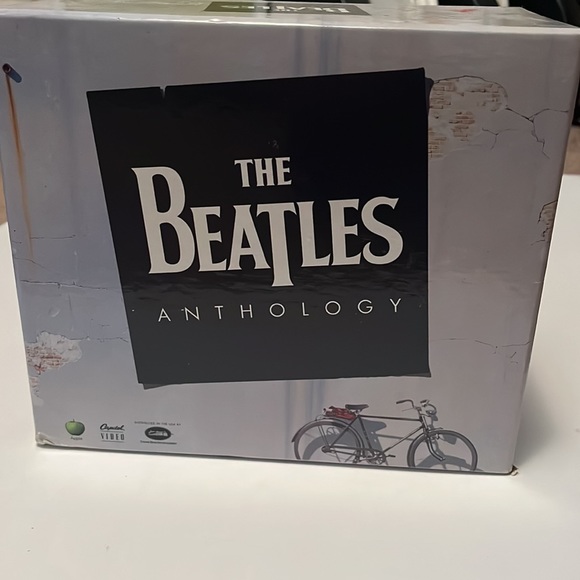 The Beatles Anthology Collector's Tape VHS Set 1996 Untold Story - Picture 5 of 6